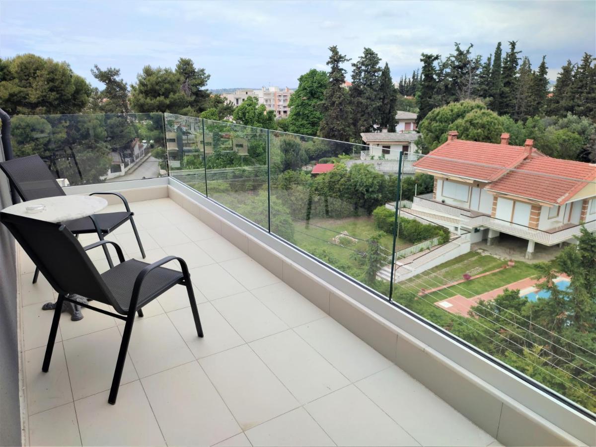 Light Blue Hotel Nea Kallikrateia Bagian luar foto