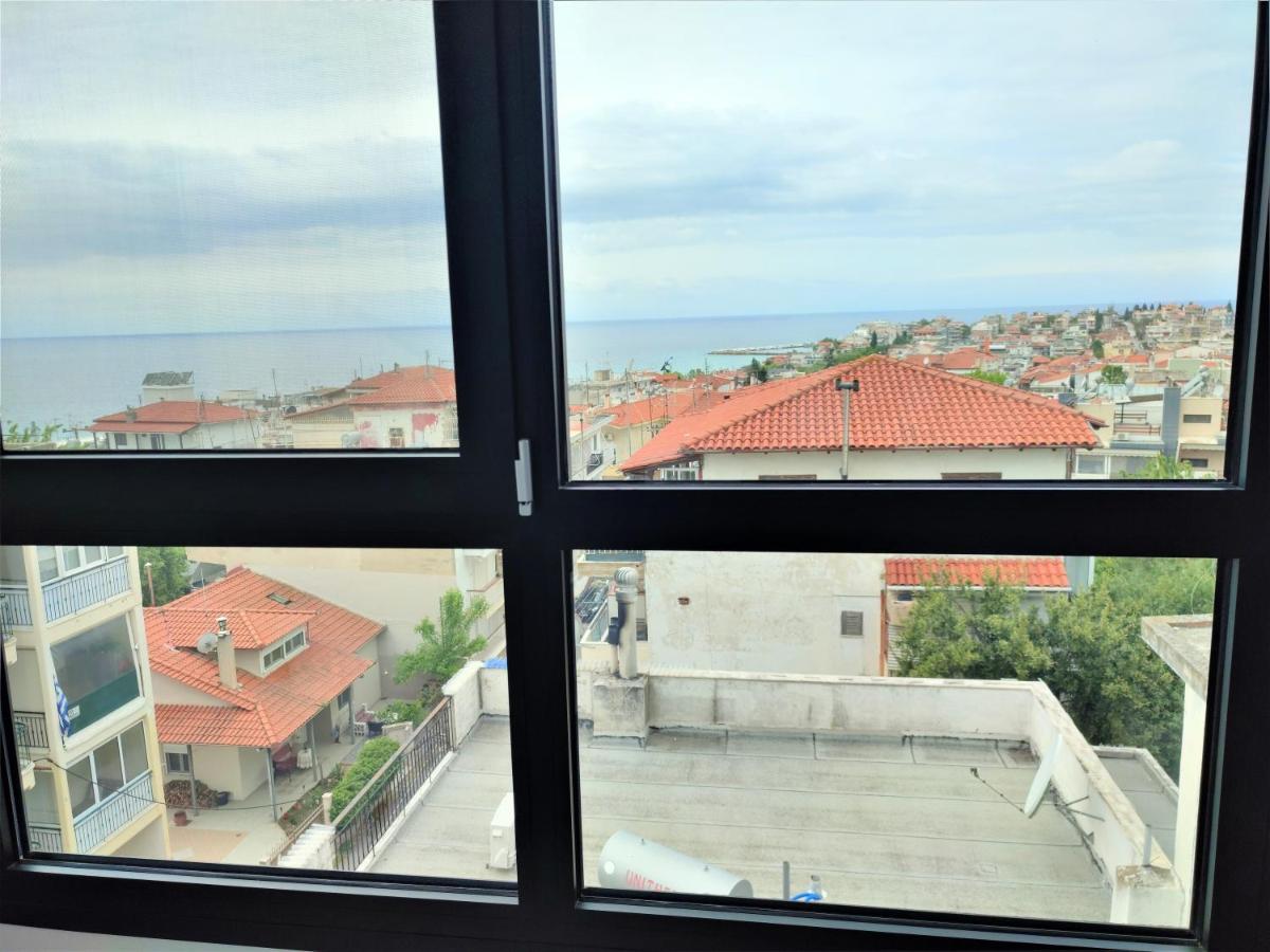 Light Blue Hotel Nea Kallikrateia Bagian luar foto
